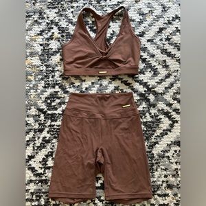 Whitney Simmons x Gymshark V3 Set